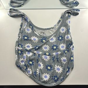 PacSun flower print cropped tank top. size xs